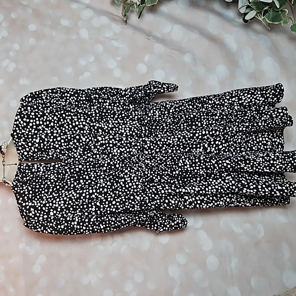 Scoop | Black and White Dotted Ruffled Dress - Picture 3 of 10